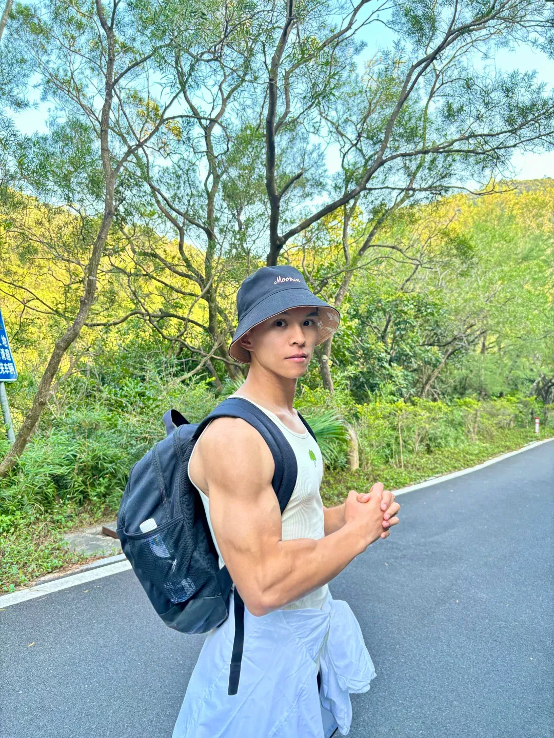 28岁深圳体育老师，搓衣板腹肌，大妈都争着想上游泳课 - 51虹马