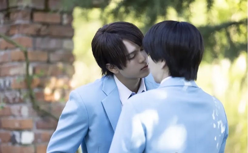 《春风物语》全宿制男校少年细腻又复杂的情感-51虹马