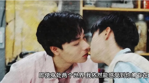 《我的小鬼男友》恐怖悬疑，男孩刚住进新租的房子，就遇见了失忆的男鬼-51虹马