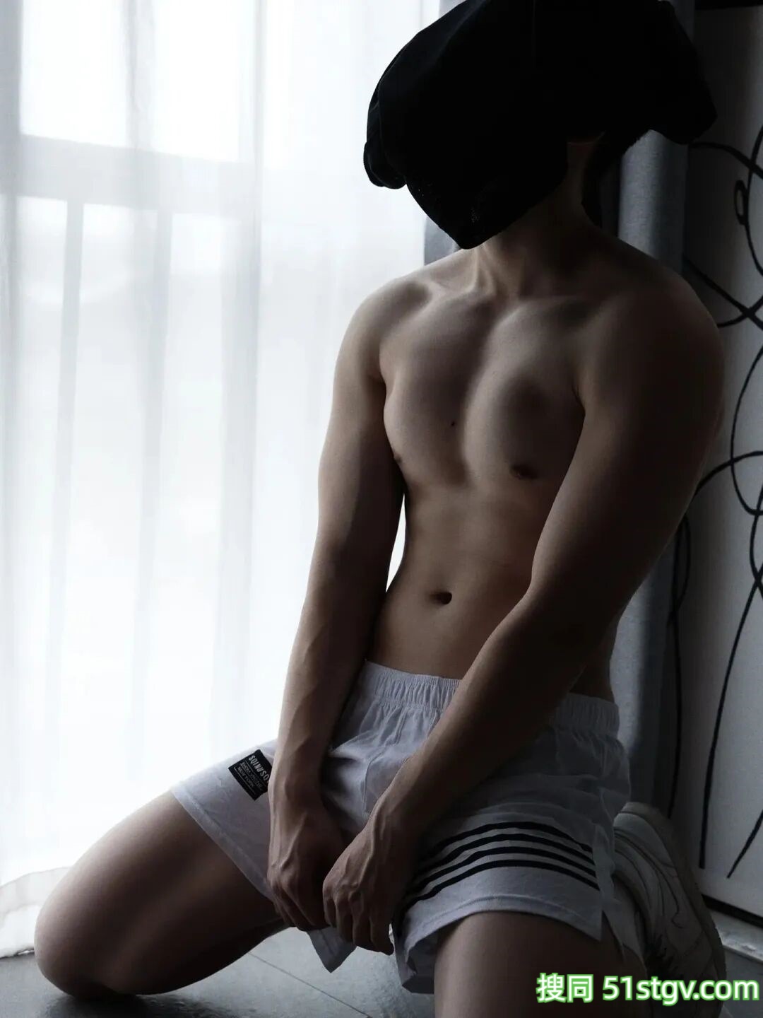 【舔屏】白皮脂包肌帅哥,这谁顶得住啊-51虹马