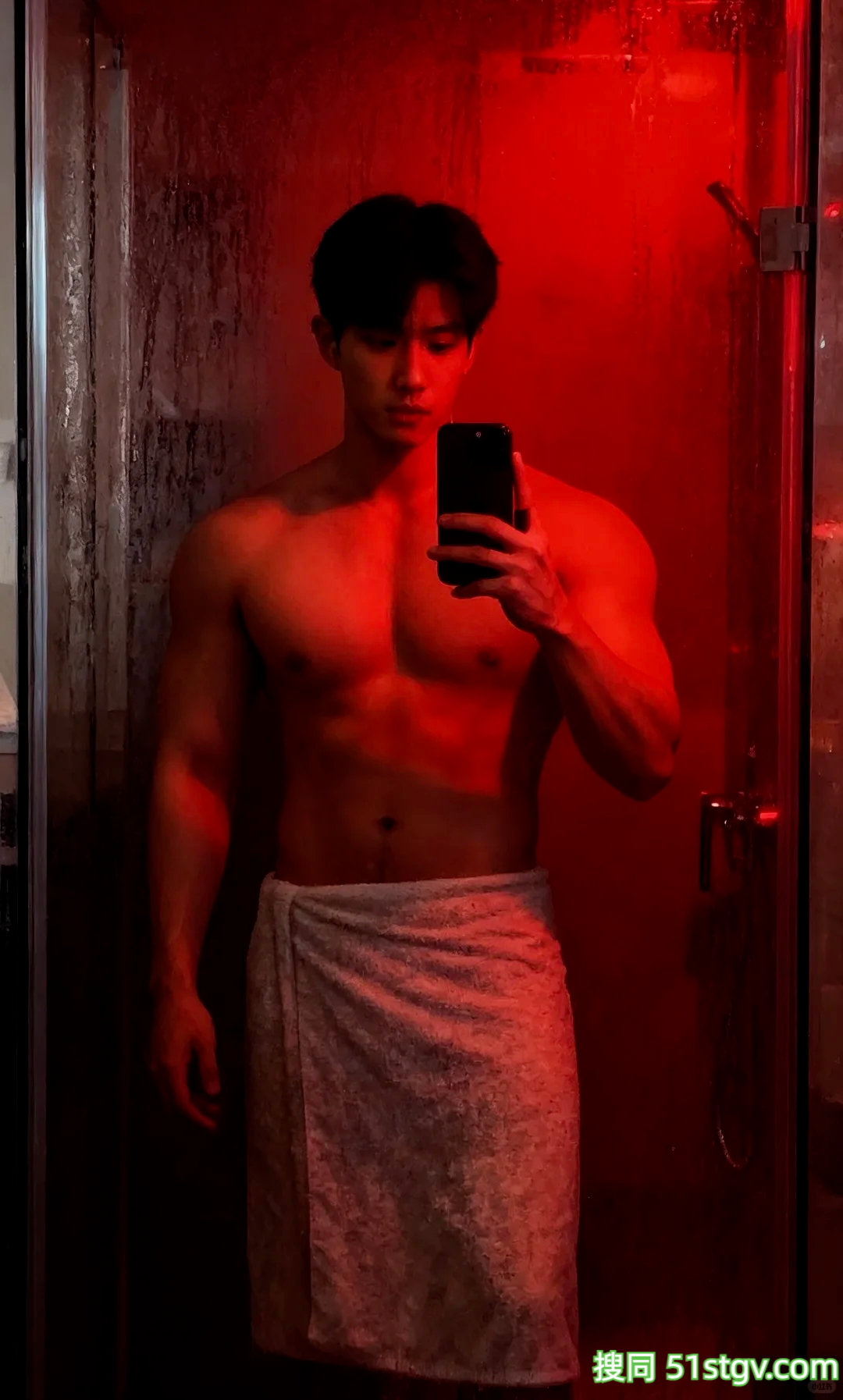 浙江天菜运动网红，干净清爽清纯样，六块腹肌大长腿太扎眼 - 51虹马