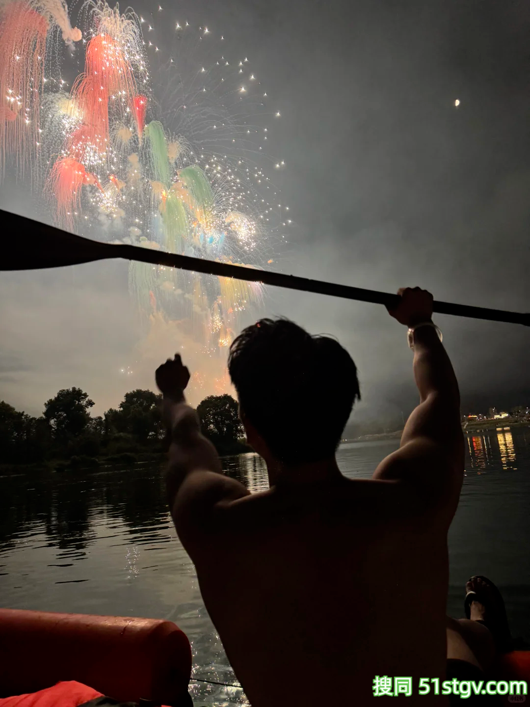 29岁浙江健身博主，奶乎白皮脸蛋，狼狗刚猛纯欲肌肉，这神仙身材直男都心动 - 51虹马