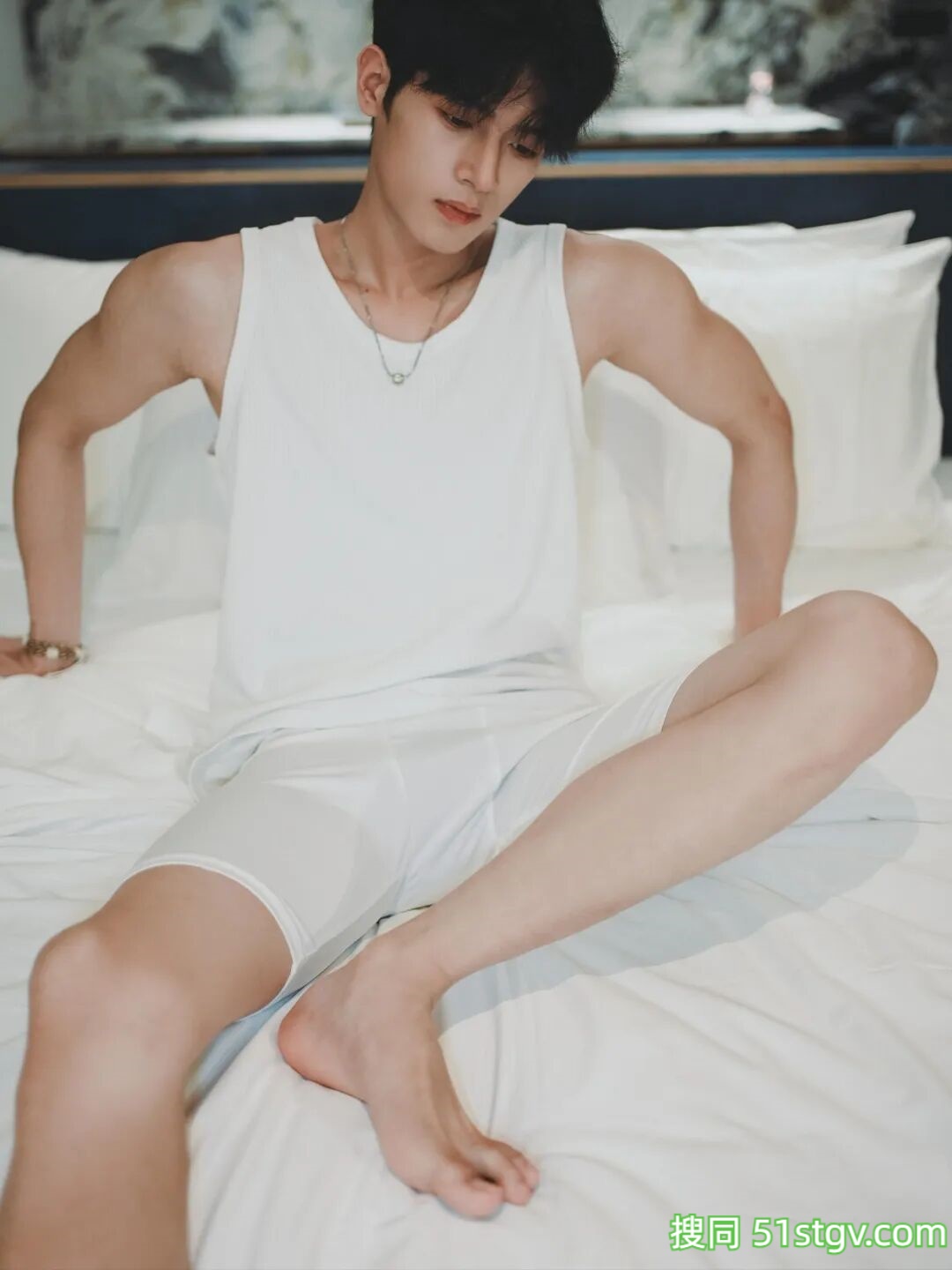 健身男神，公狗腰，极品身材 - 51虹马