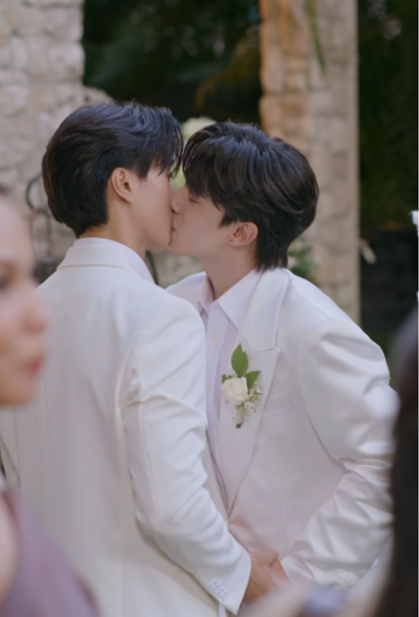 《捡个总裁当男友》打脸爽剧，先婚后爱，甜！ - 51虹马