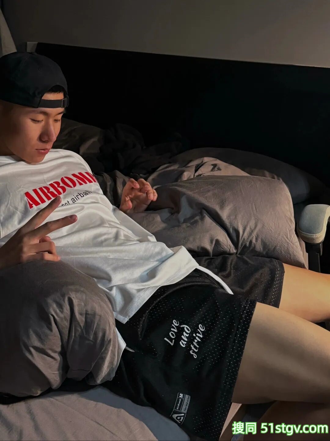 大粗腿，腹肌体育生 - 51虹马