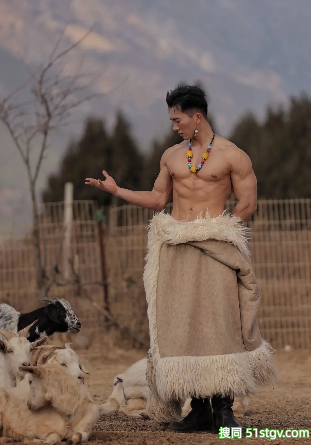 封神！浙江黑皮健身博主，肌肉cos破次元，帅到碾压AI，离谱 - 51虹马