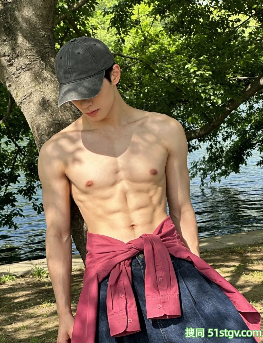 183浙江健身网红，外衣挡不住沟壑的八块腹肌-51虹马