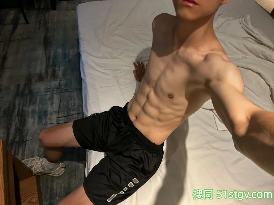 腹肌小哥哥，好鲜-51虹马