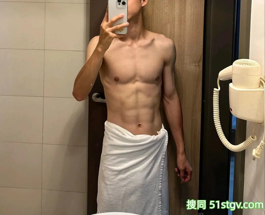 腹肌小哥哥，好鲜 - 51虹马
